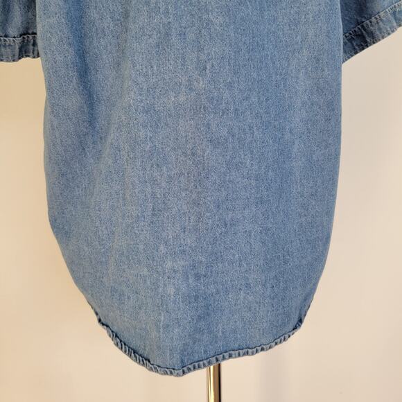 Vintage Y2K Looney Tunes Tweety Bird Shirt Button Front Denim Women Medium - Picture 8 of 11